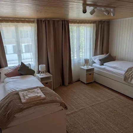 Staymia- Swiss Family Retreat Daire Reutigen