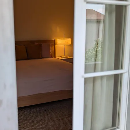 Staymia- Swiss Family Retreat Daire