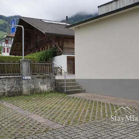 Staymia- Swiss Family Retreat Daire Reutigen